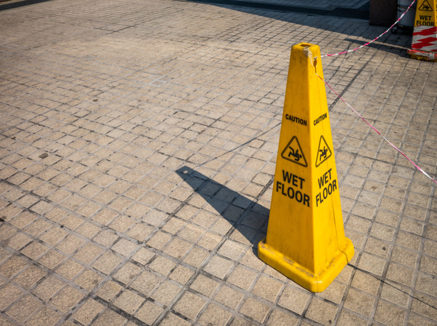 4 tips for choosing your public liability insurance